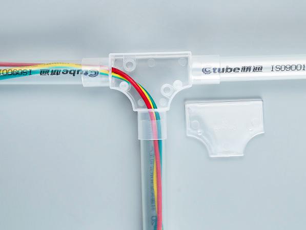 PVC透明带盖三通